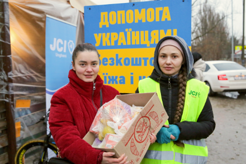 In Moldova, women mobilize to help refugees from Ukraine | UN Women –  Headquarters