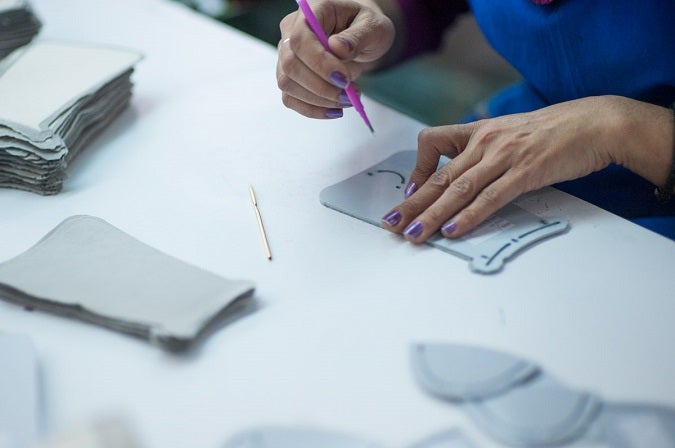 Bosnian women learn new skills and create their own businesses. Photo: UN Women/Imrana Kapetanovic