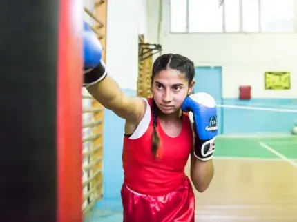 Stela attends the eighth grade and her dream is to become a world boxing champion. Photo: UN Women Moldova/ Diana Savina.