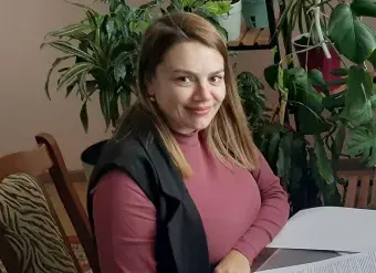 Anastasia Bacico runs a salon that provides beauty services and psychological support to Ukrainian refugees and local women in central Moldova. Photo courtesy of Gender Centru