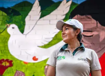 Marinelly Hernandez, known as Ruby among the FARC guerrillas, is now a leader in Pondores (Colombia), a community where ex-combatants settled down to begin a new lives as civilians after the Peace Agreement with the Colombian Government was signed in 2016. UN Women supports leadership of women ex-combatants.